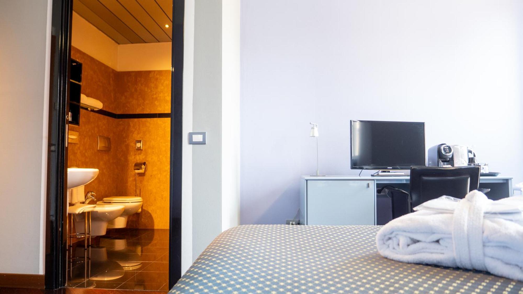 Hotel Villa Cansignorio Lazise Exterior foto