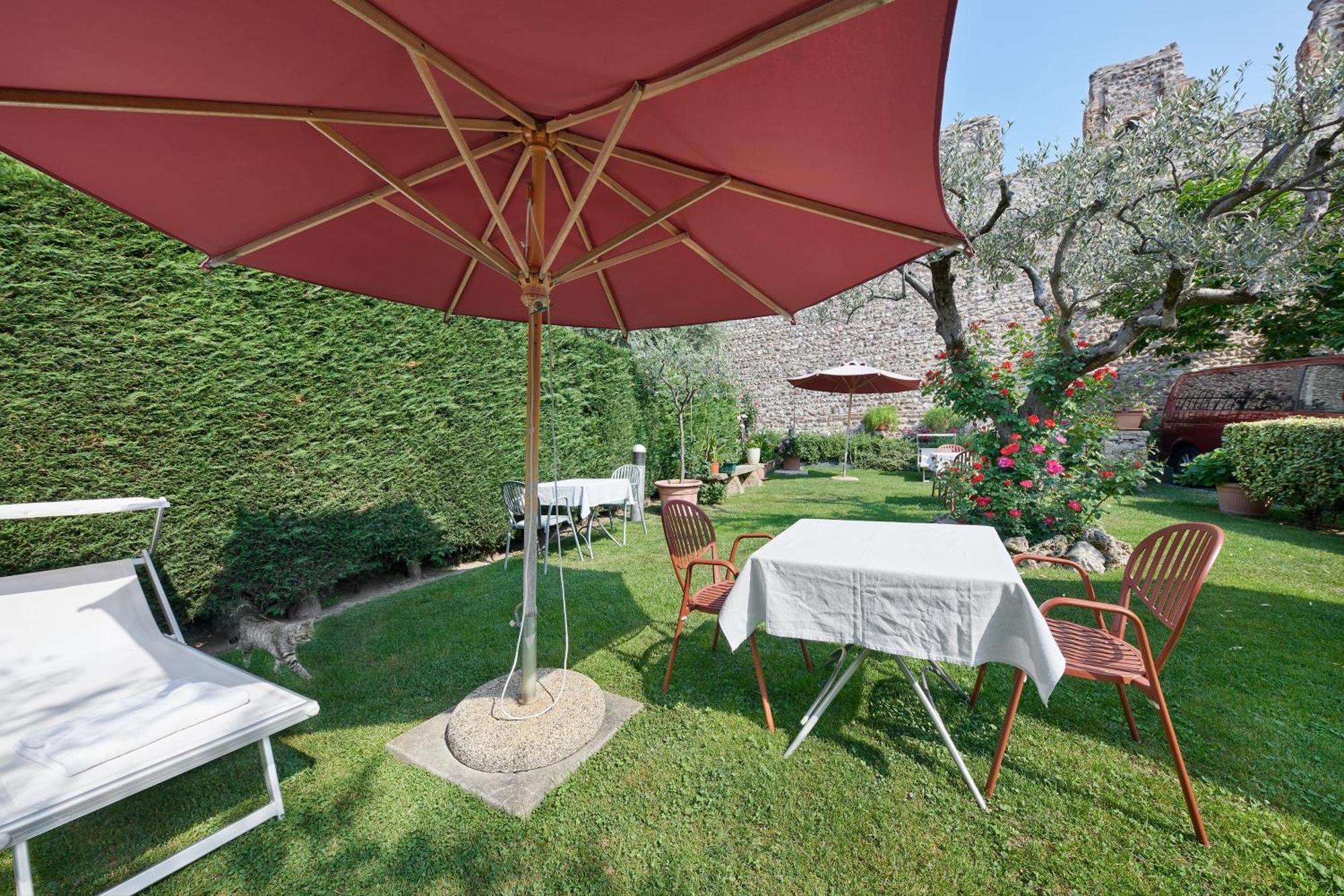 Hotel Villa Cansignorio Lazise Exterior foto